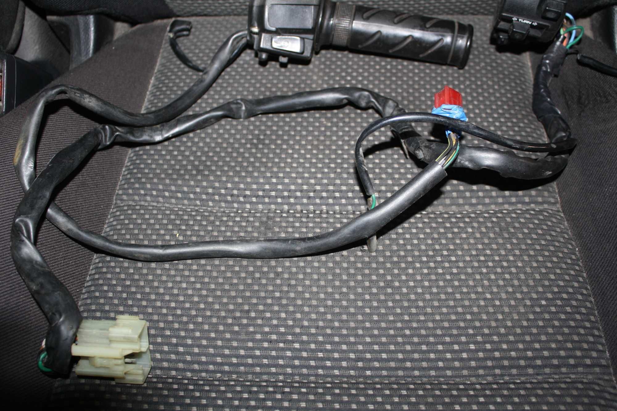 Przełączniki Przełącznik L/P Honda CBR 929 SC44 00-01