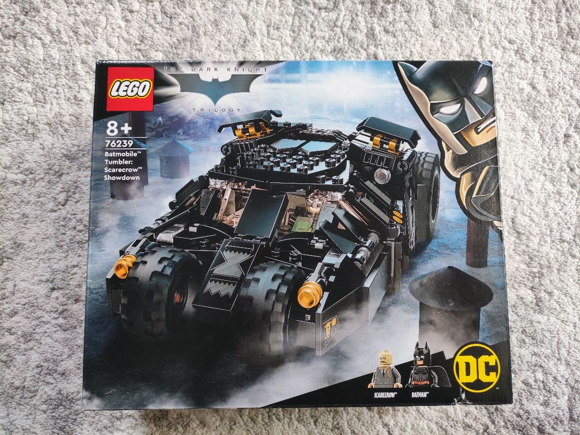 LEGO 76239 DC Super Heroes Batman Tumbler starcie ze Strachem na Wróbl