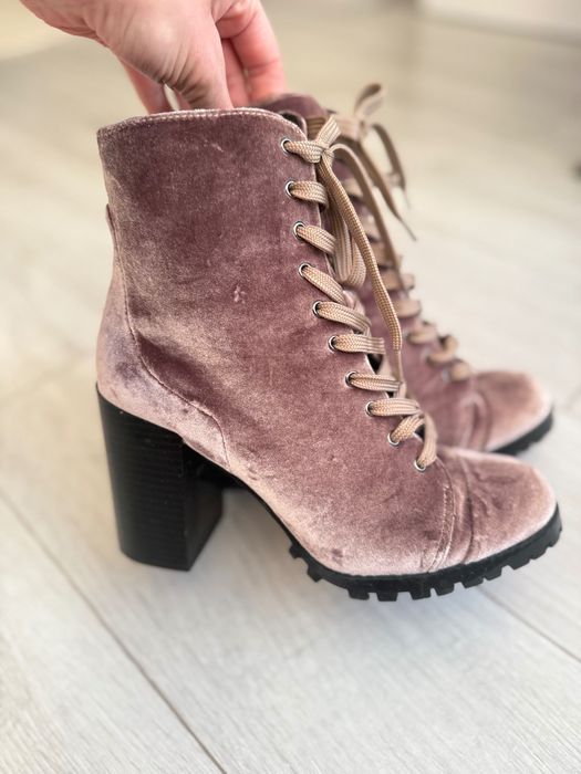 Ботільйони Dorothi Perkins р.38