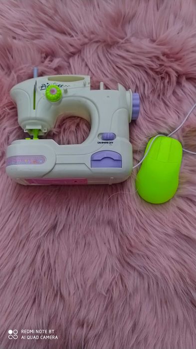 Дитяча швейна машинка