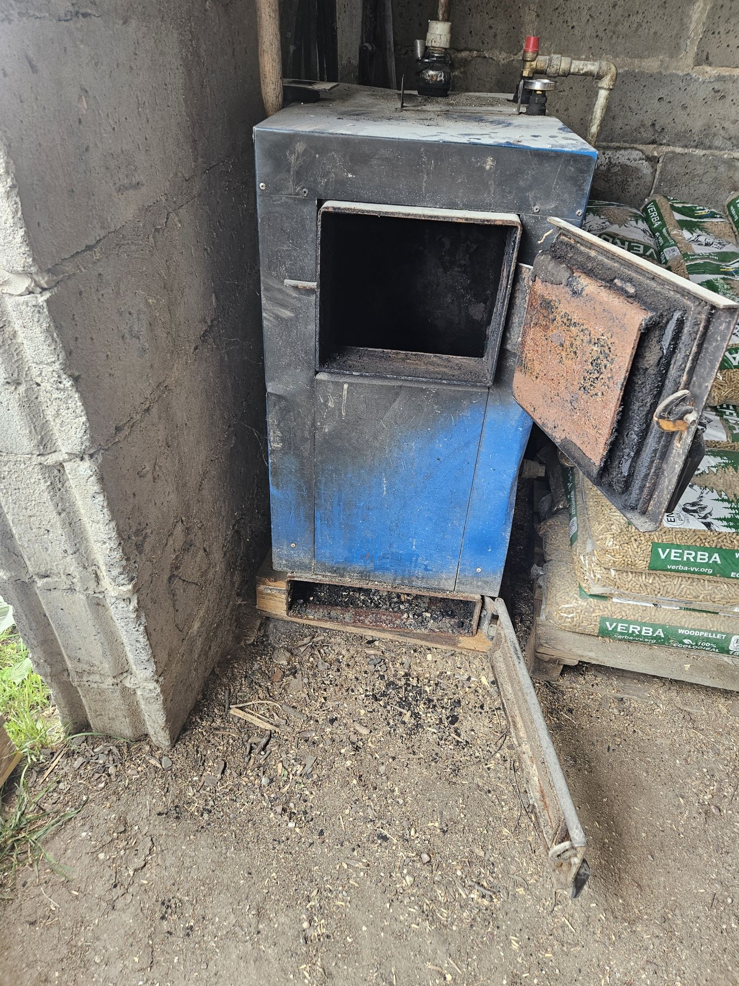 .Piec C.o 24 kw.