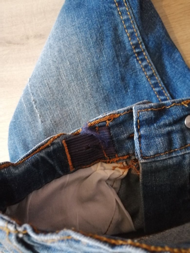 Dżinsowe jeansowe spodenki chłopięce