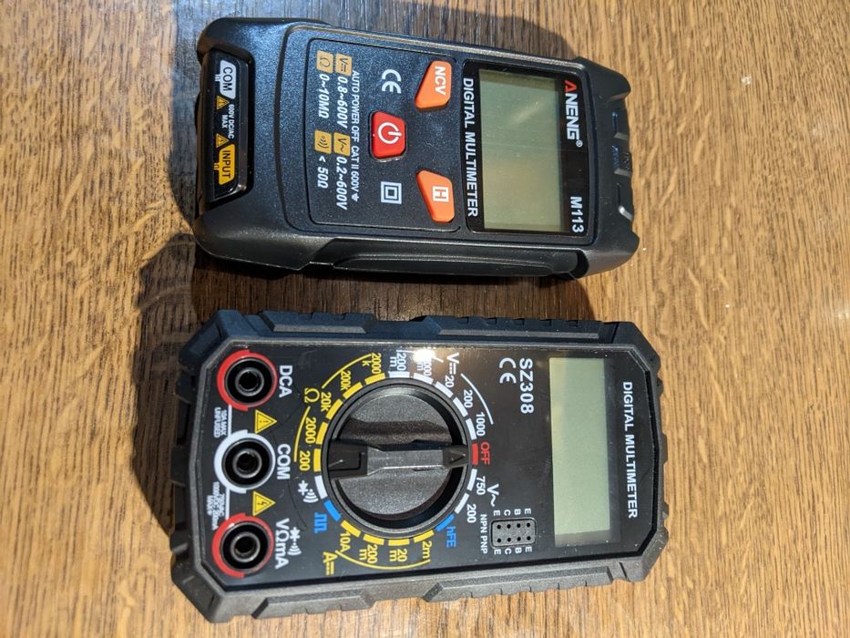 Мультиметр, тестер. Залишився той що зліва