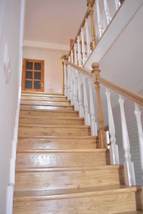 Cyklinowanie , renowacje podług i schodów