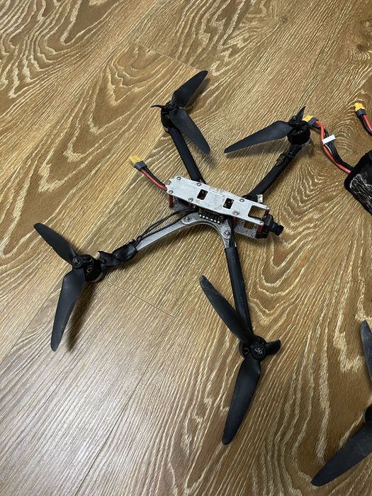 Fpv дрон на продаж, 2 батареї