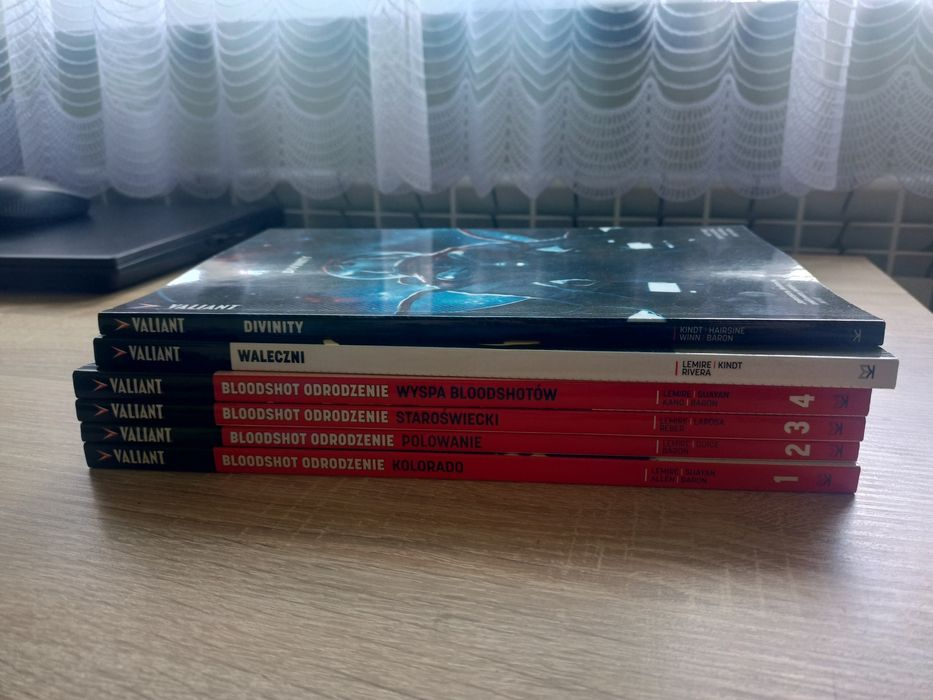 Valiant Bloodshoot Jeff Lemire + Divnity + Waleczni
