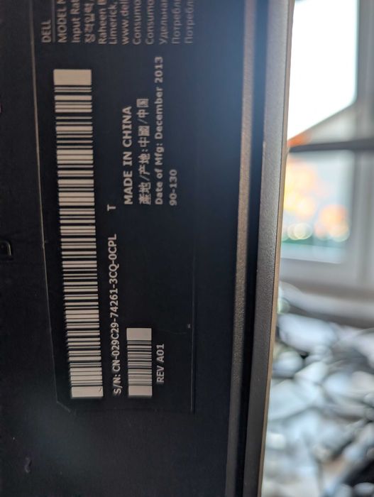 Monitor Dell  22’’ FullHD Pivot