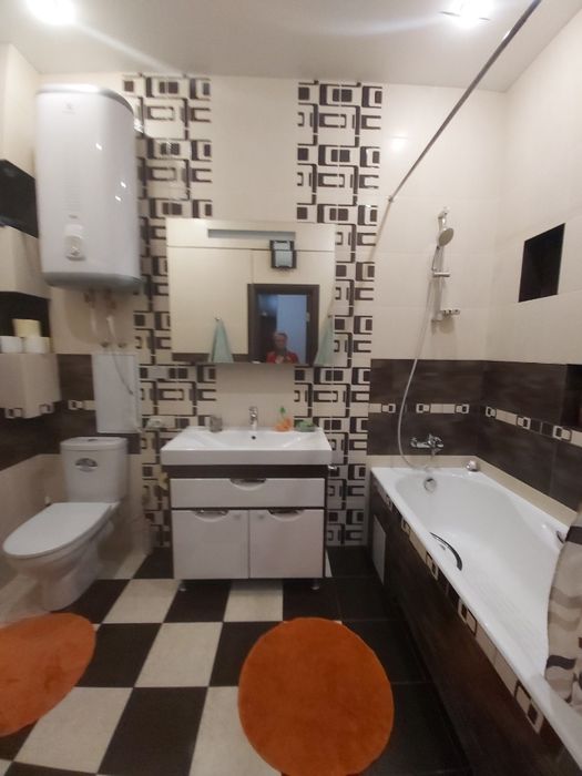 Подобово. Троещина. Дизайнерская VIP квартира ул. Лаврухина. ТРЦ " Рай