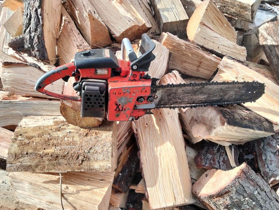 Vendo motosserra Homelite XL em bom estado