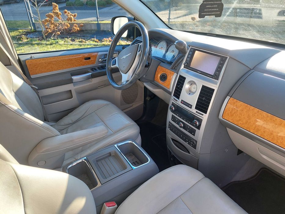 Chrysler Town & Country 4.0 Limited