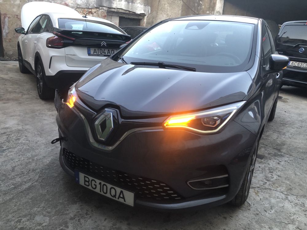 Renault zoe 50 baterie propries 40 mil km