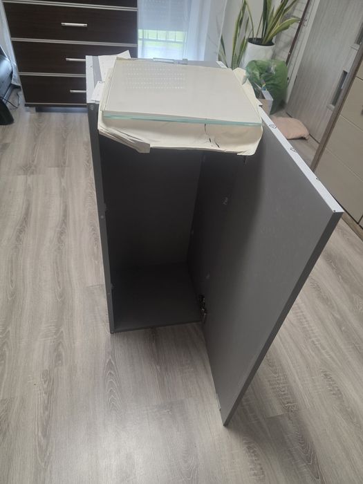 Szafka wisząca łazienkowa nowa