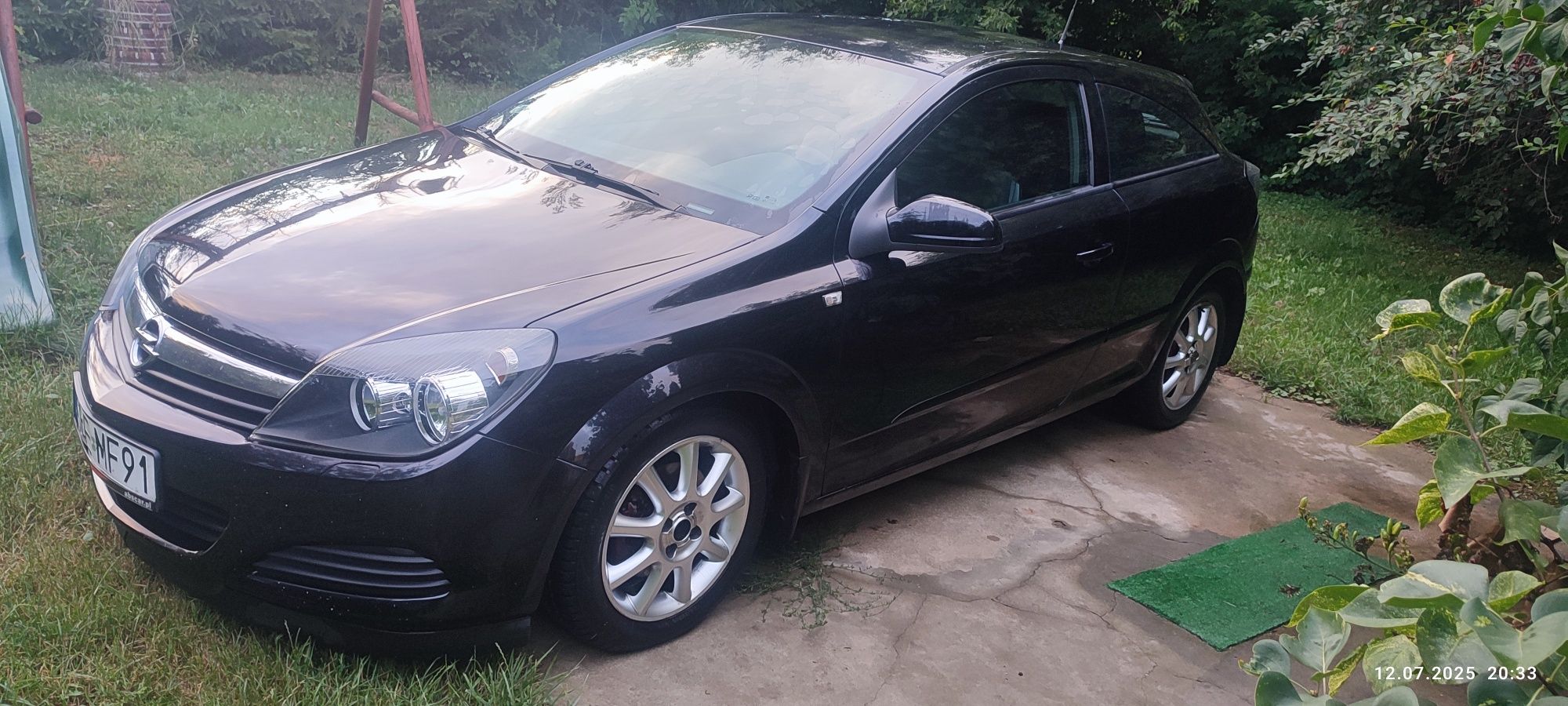 Opel Astra H GTC 1.6