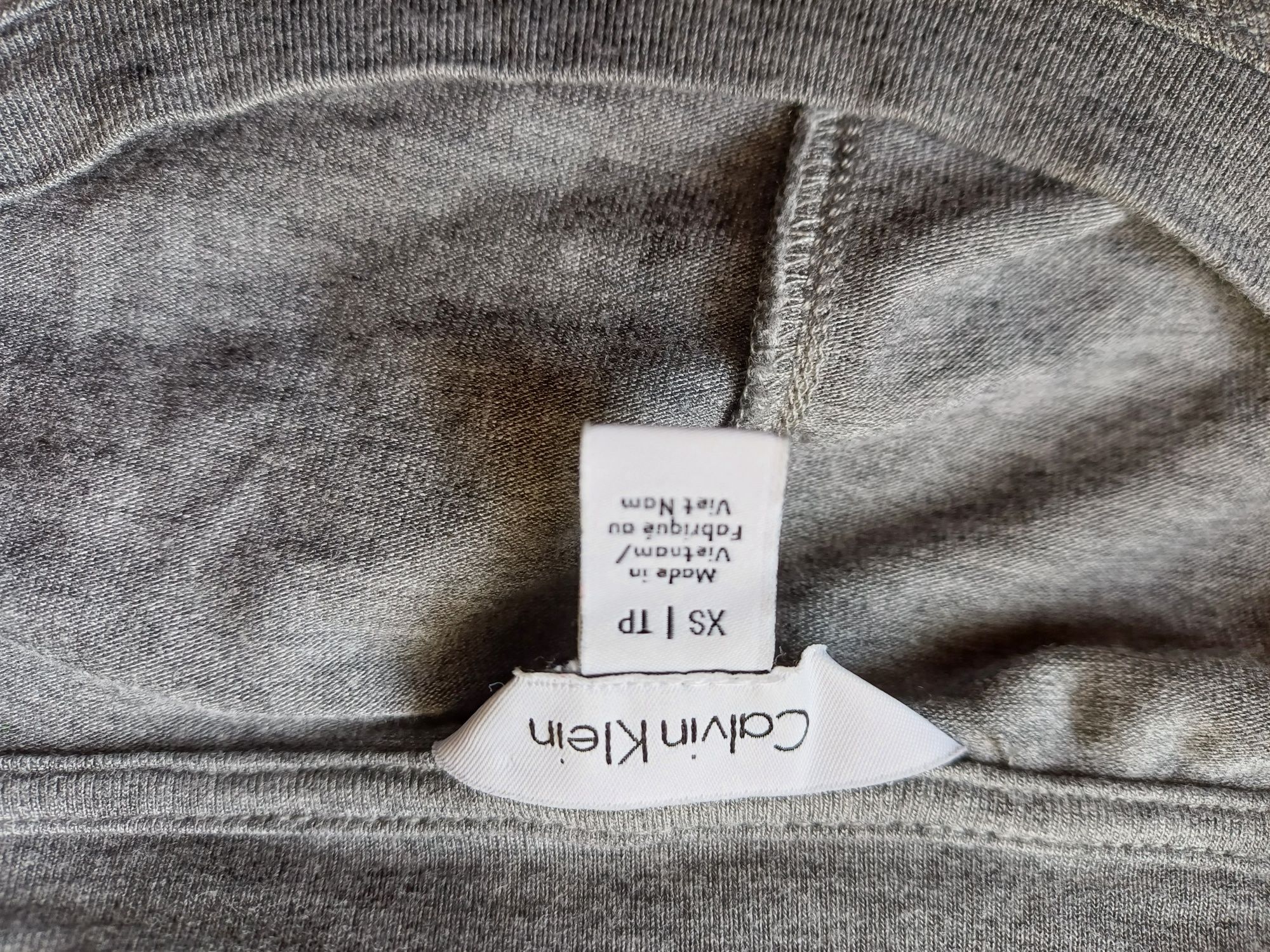 Nowa bluzka Calvin Klein