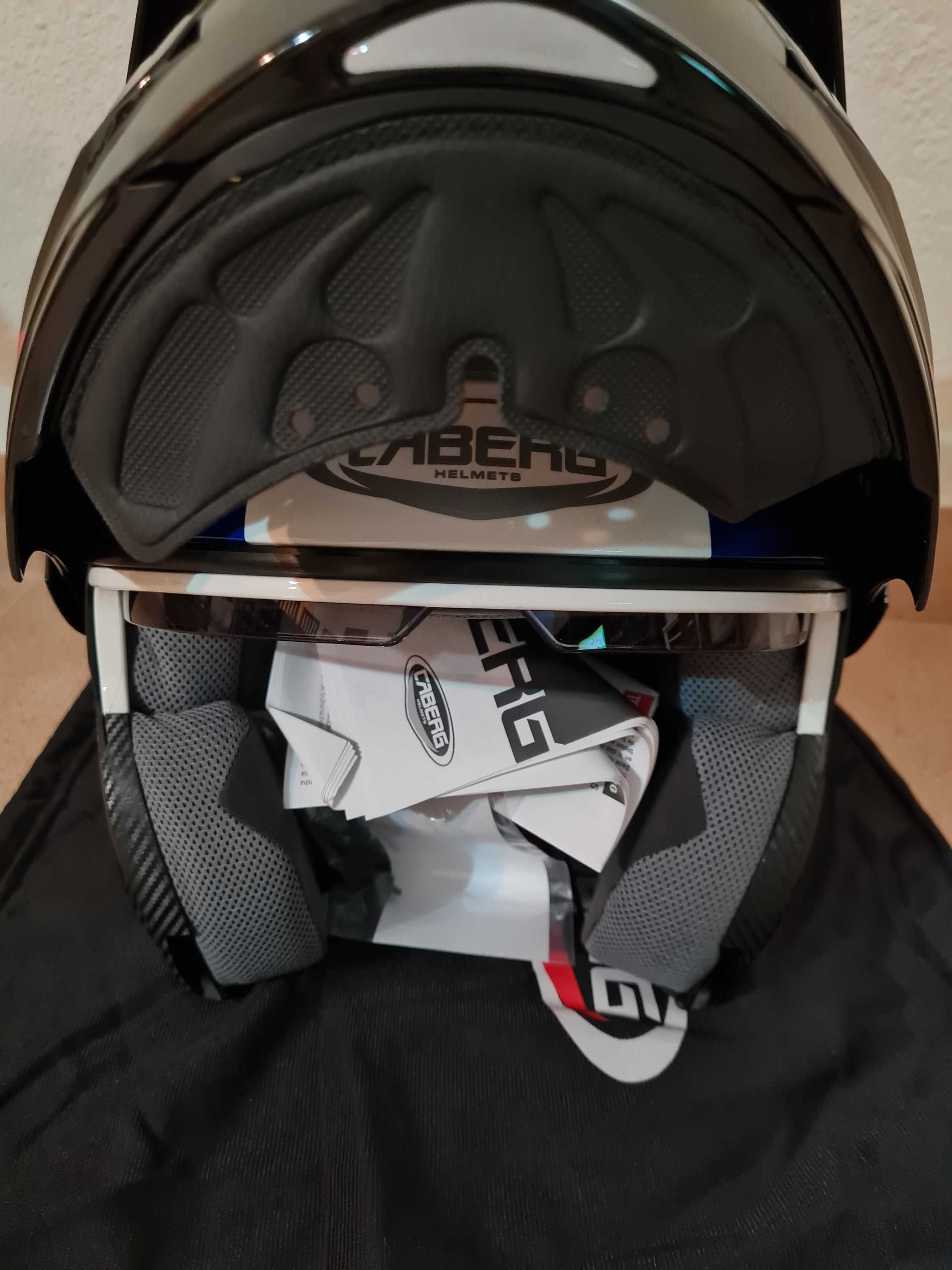Capacete Caberg Tourmax Titan