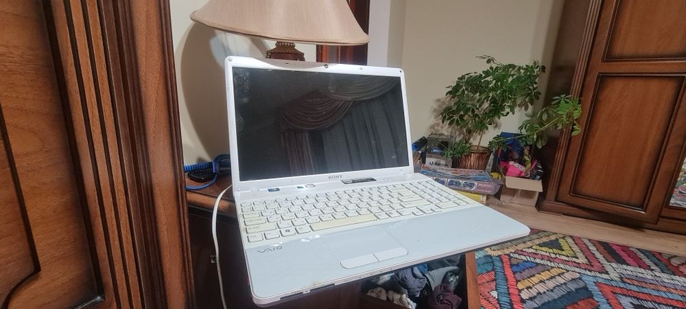Ноутбук Sony Vaio PCG-71C12V