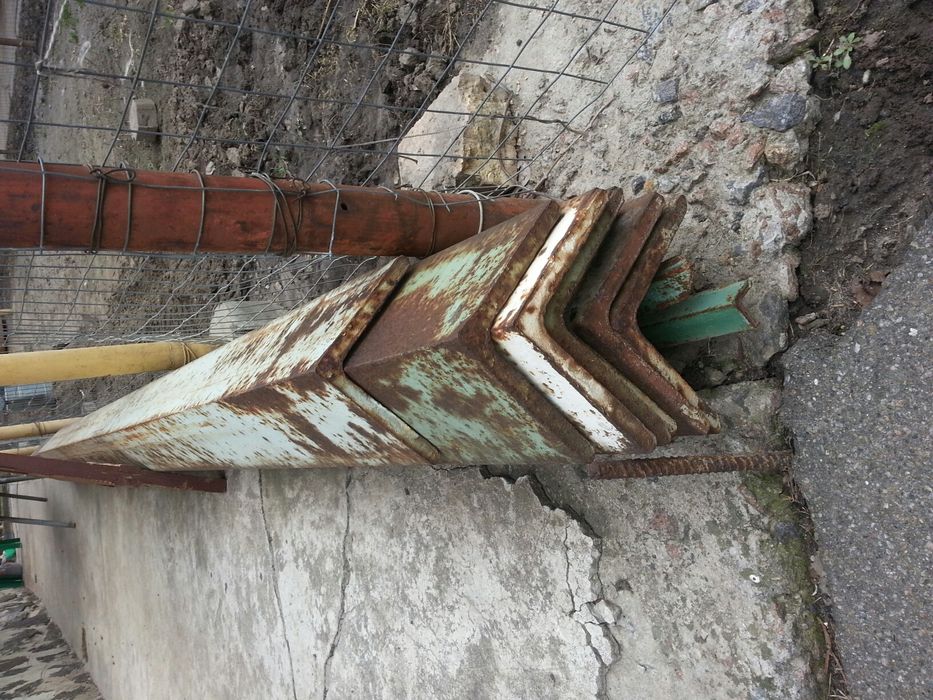 Уголок мет. 125х125х12 (22,7кг/п.м.)