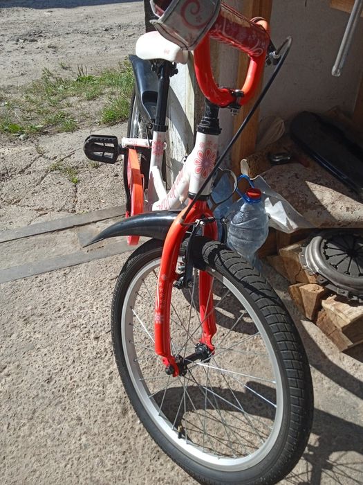 Велосипед  Giant Spelly с Алюминиевой рамой