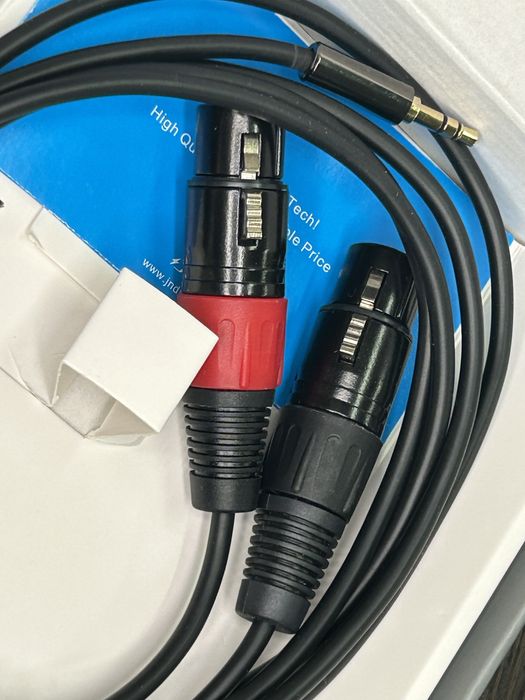 Аудіокабель J&D — 3.5 мм Jack 2× XLR (червоний/чорний)