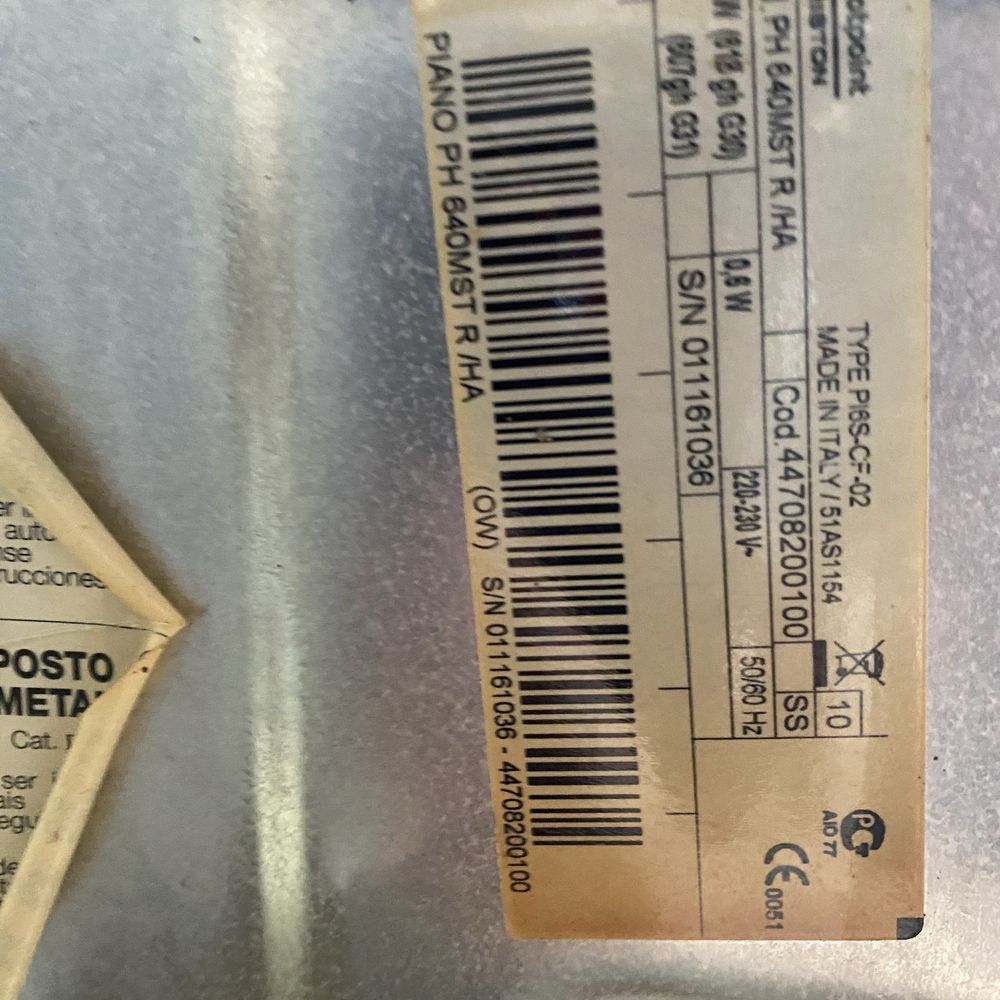 Płyta gazowa Hotpoint-Ariston PH 640MST Piekarnik FT 95V kuchenka