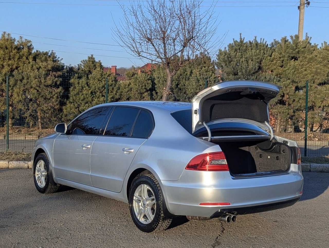 Продам Skoda Superb 2014. Можна в розстрочку, під викуп