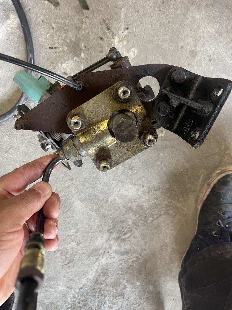 Bomba injetora ford transit impecavel