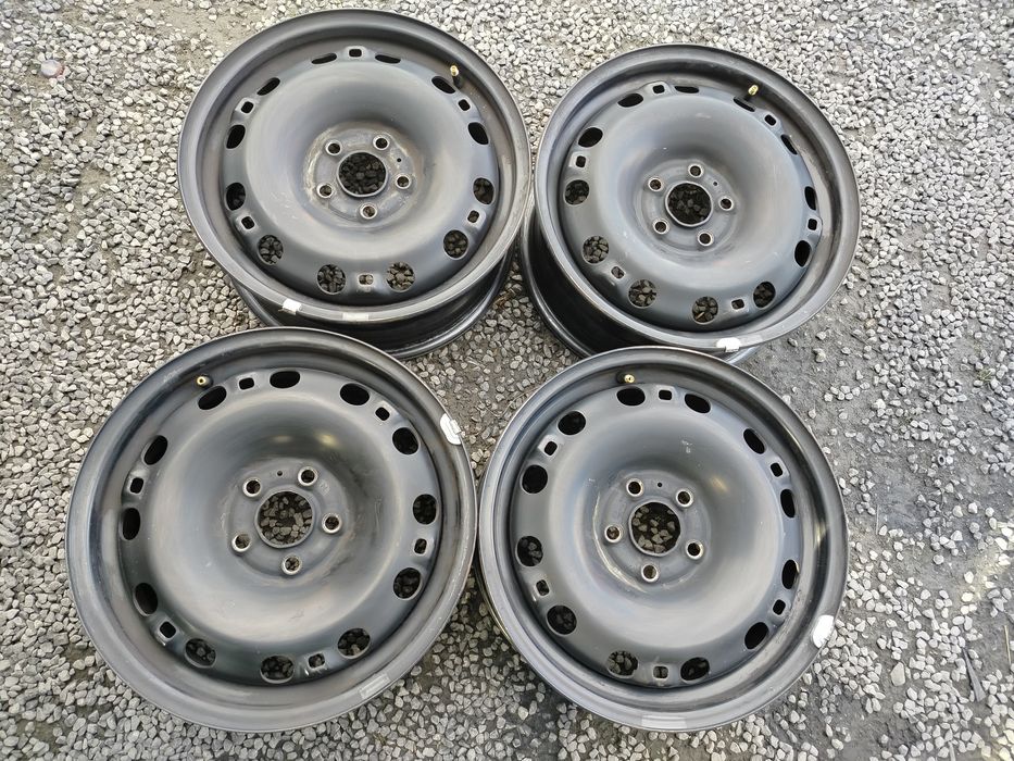 15 Felgi stalowe 5x100 polo fabia ibiza Rapid roomster