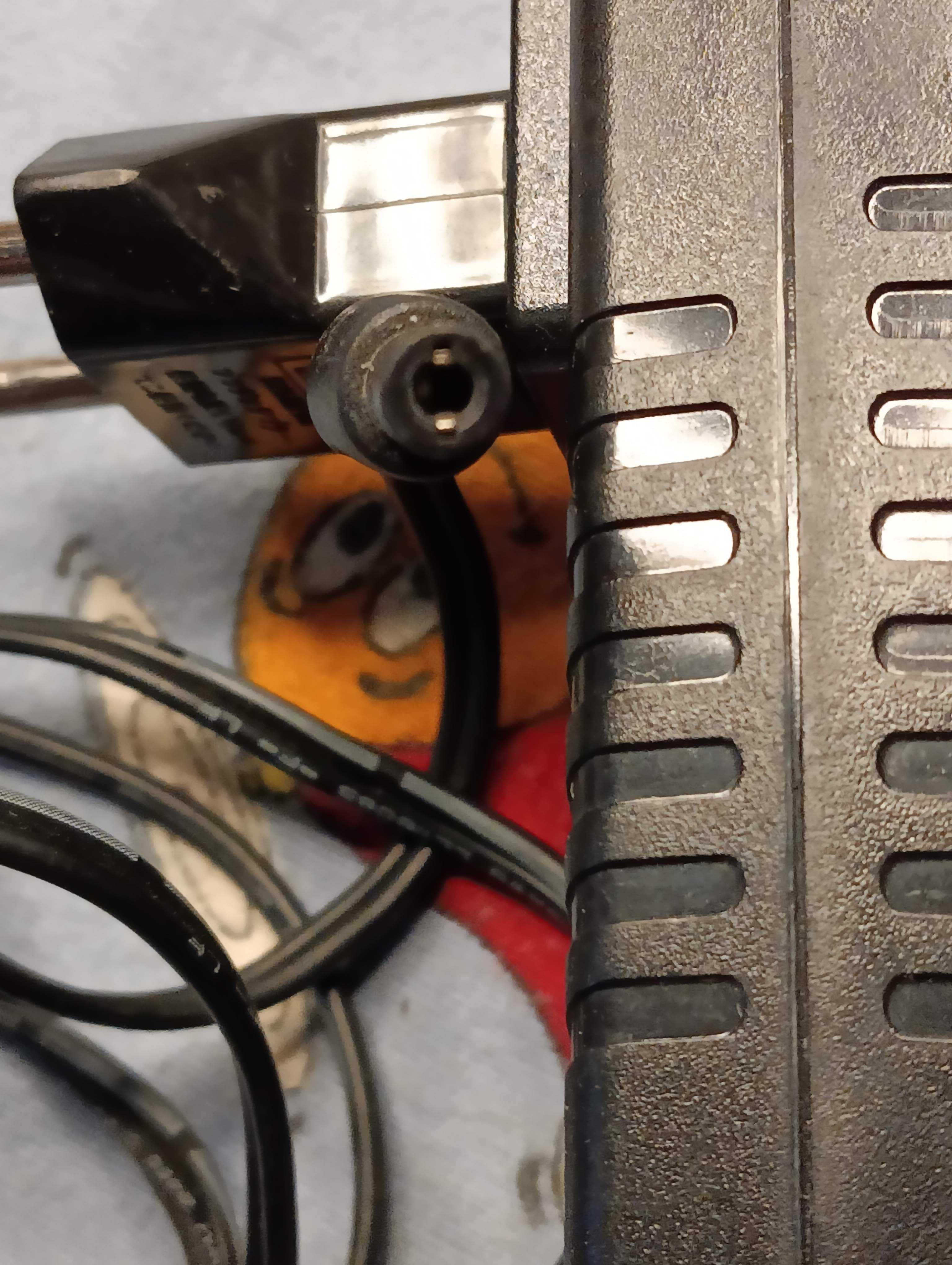 Блок питания живлення 12V 2A Nalin NLD200120W1A (5.5X2.5mm)