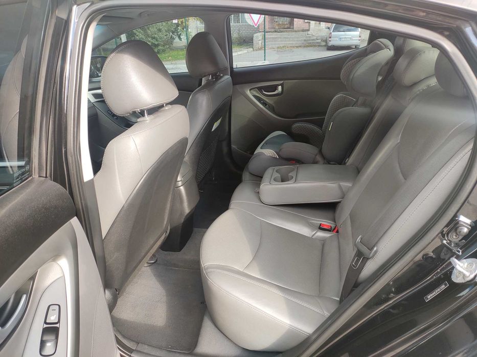 Hyundai Elantra LIMITED + Индивидуальная комплектация!