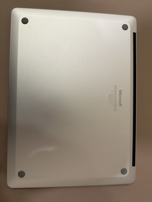 Microsoft Surface Laptop 7th