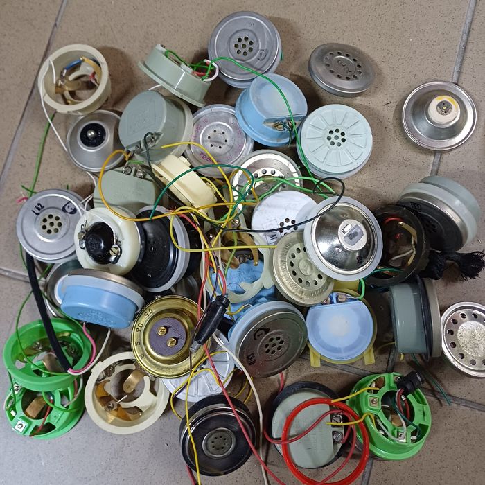 Głośnik i mikrofon z starych telefonów