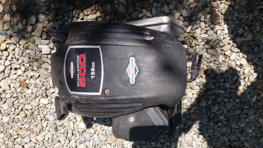 Silnik briggs stratton 500 series  158 cc części starter cewka bak