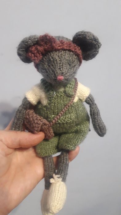 Вязаная игрушка, мышка