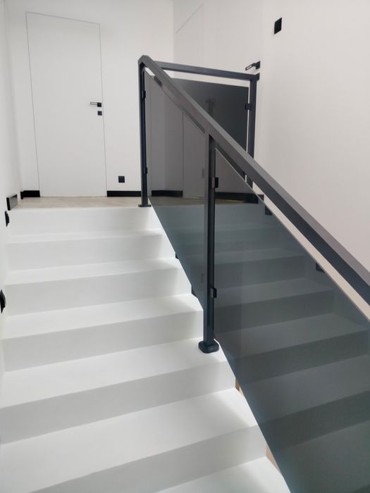 Balustrady schodowe, balkonowe