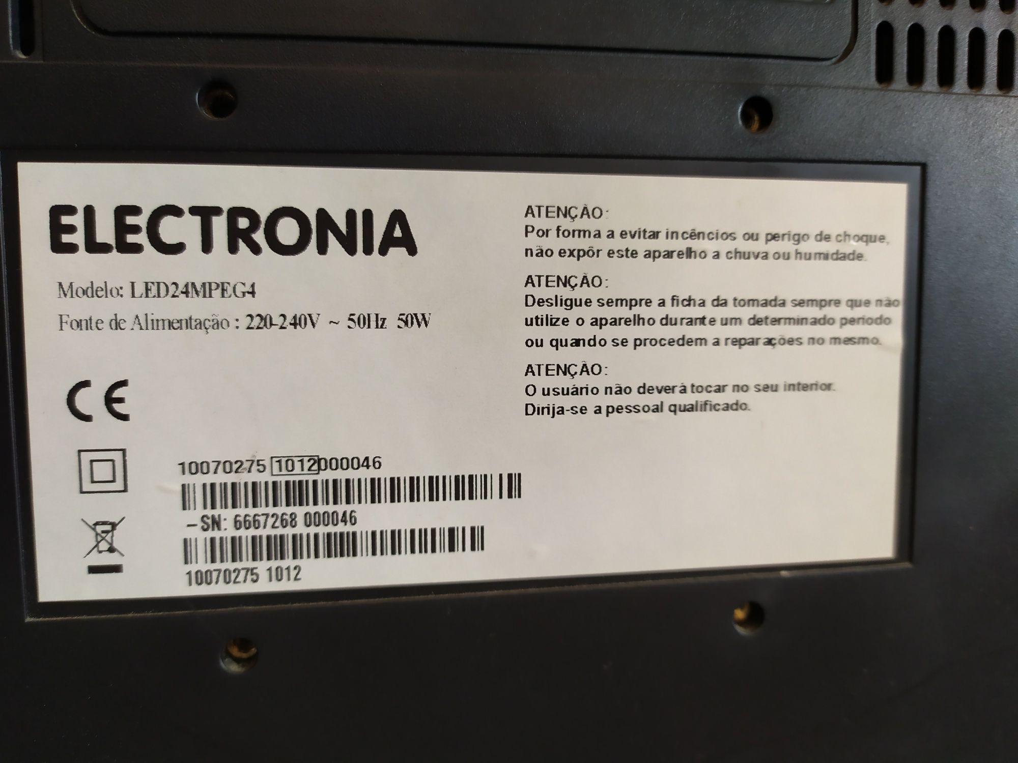 Placa mainboard 17mb60-3 retirada de TV Electronia led 24"