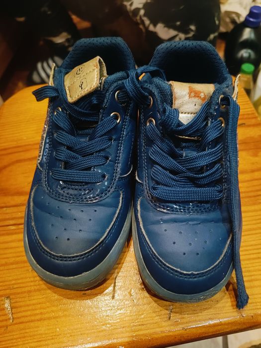 Adidasy dla dziewczynki rozmiar 30