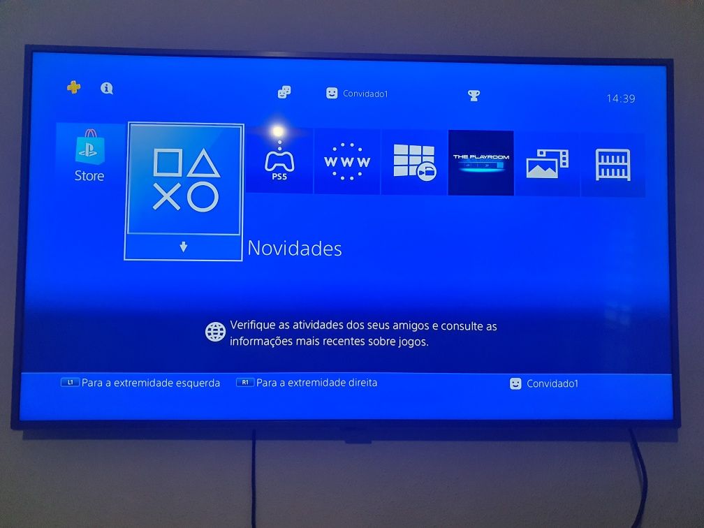 PS4 1TB + 4 Comandos