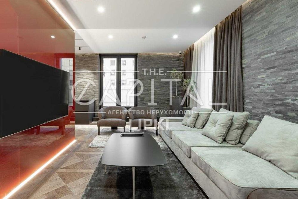 Видовая квартира с авторским ремонтом