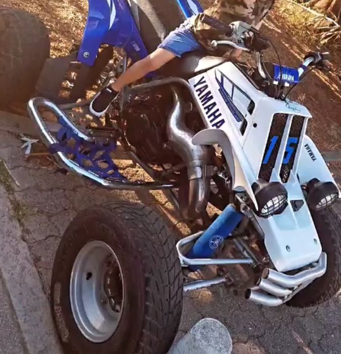 Banshee 350cc bem estimada