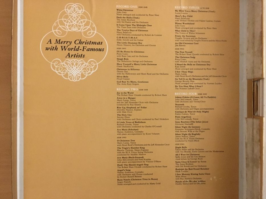 Colecção 4 vinis "A Merry Christmas With World Famous"