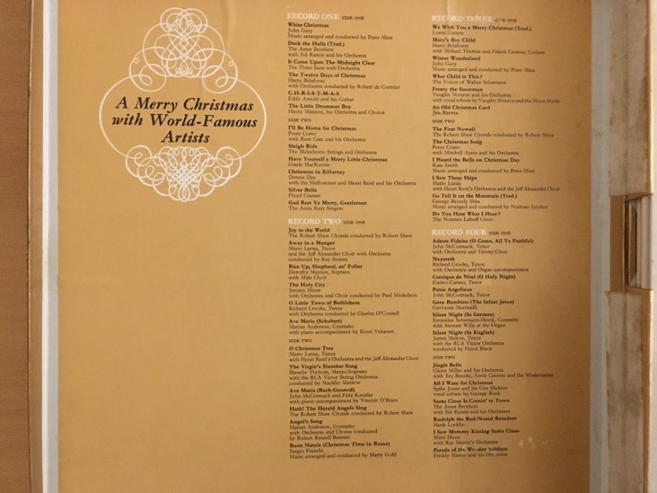Colecção 4 vinis "A Merry Christmas With World Famous"
