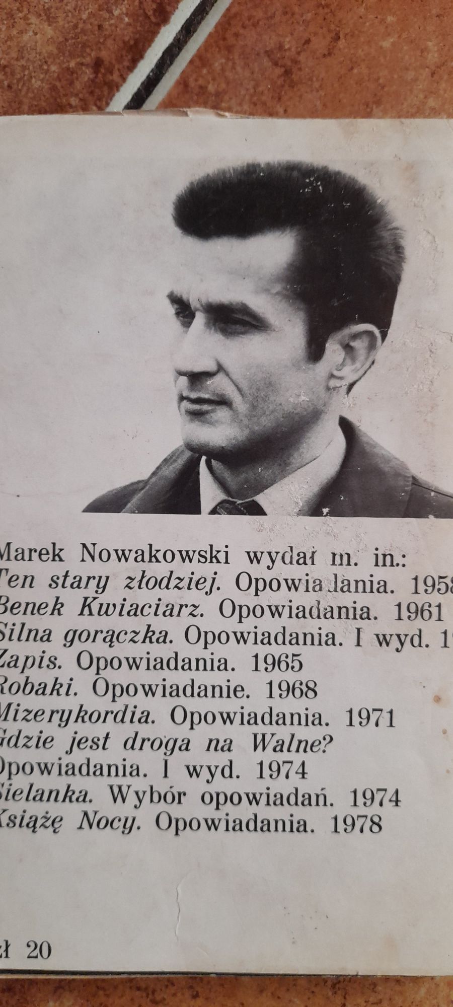 Chłopak z gołębiem na głowie - Marek Nowakowski Wyd I Warszawa 1979