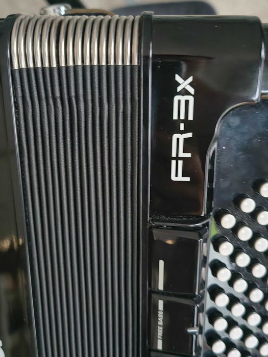 Akordeon Roland fr3x