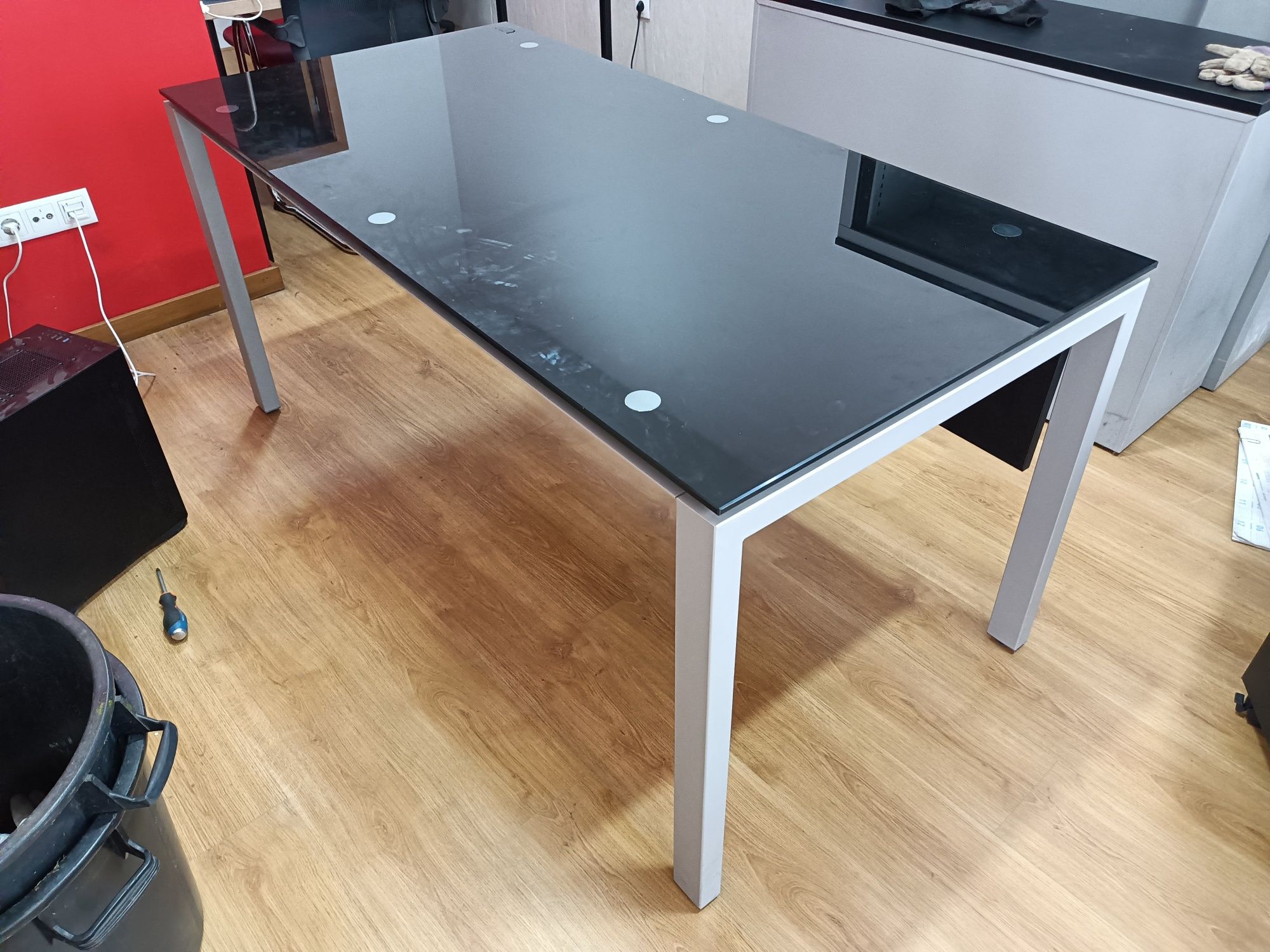 Mobiliário escritório em ótimo estado
