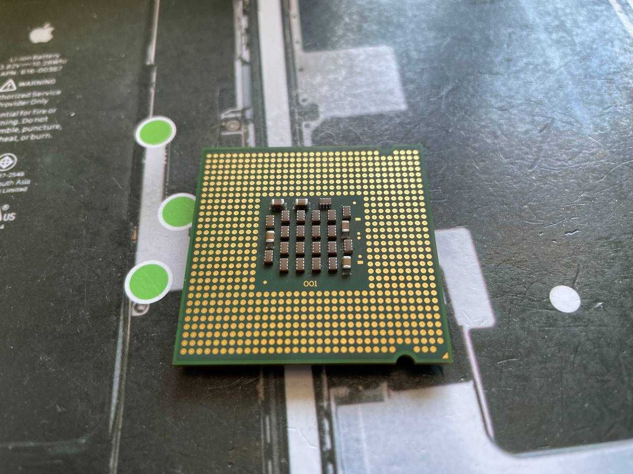 Intel Pentium 4 1M Cache, 3.00 GHz, 800 MHz FSB
PLGA775