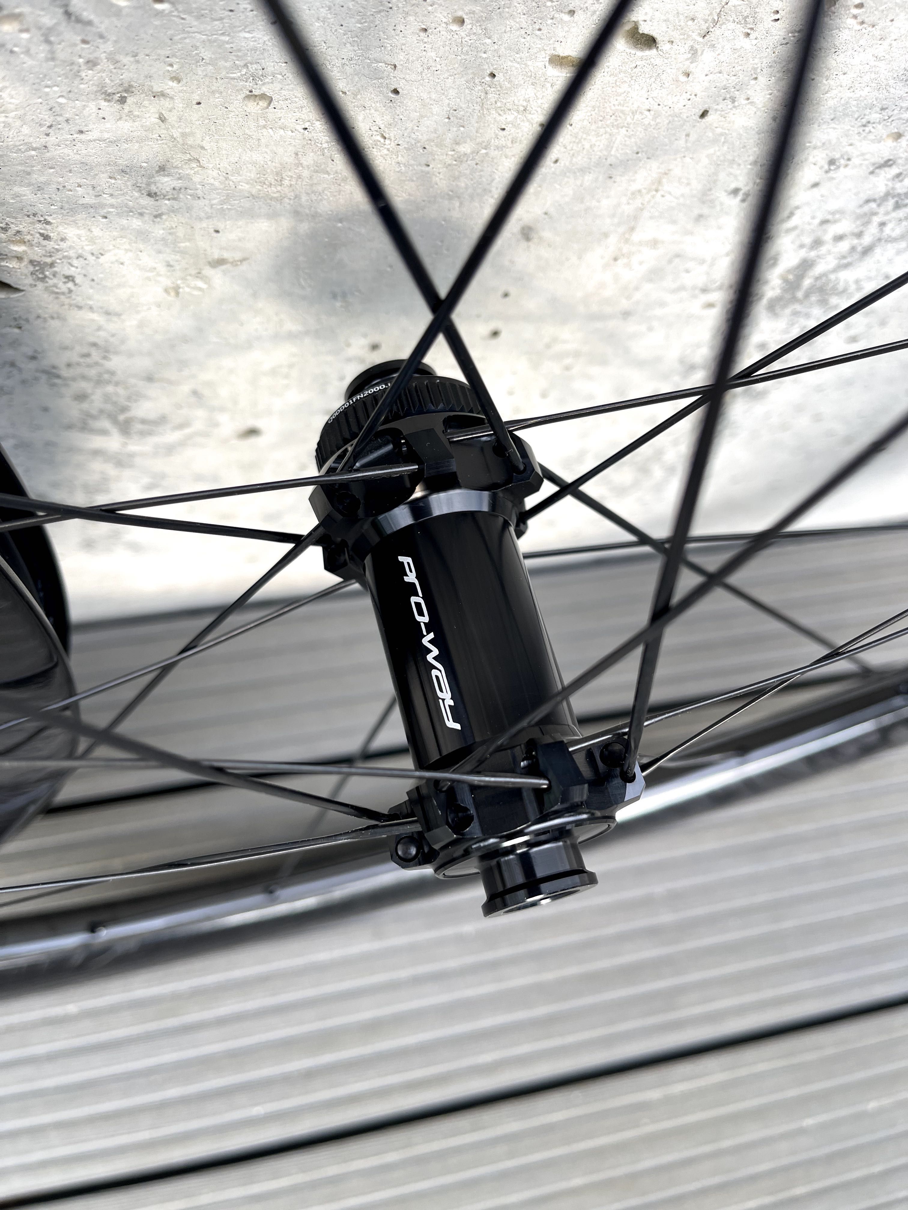 Koła szosowe carbon PRO-WAY TITANIUM 50mm MARBLE 1395g! (disc rower)