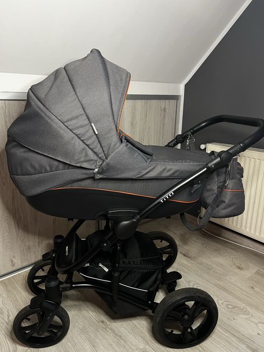 Wozek Bebetto Tito 2w1+ akcesoria