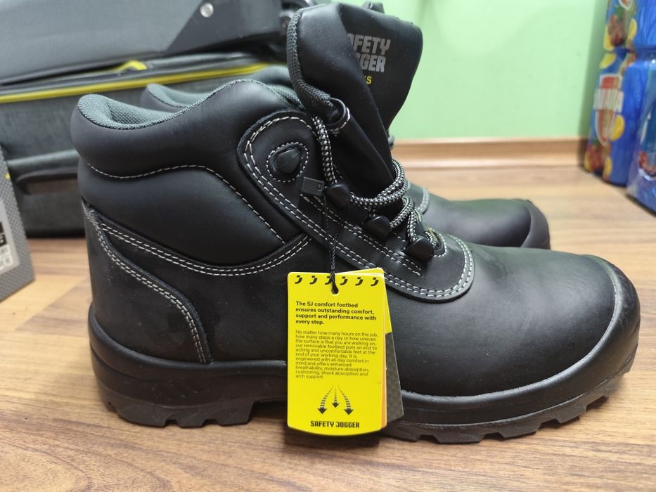 Buty robocze  safty jogger 44
