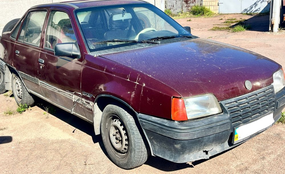 Продам Opel Kadett