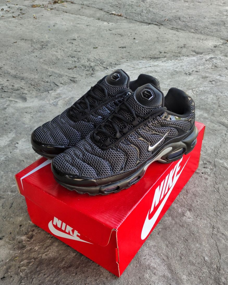 Кросівки Nike Air Max TN Plus